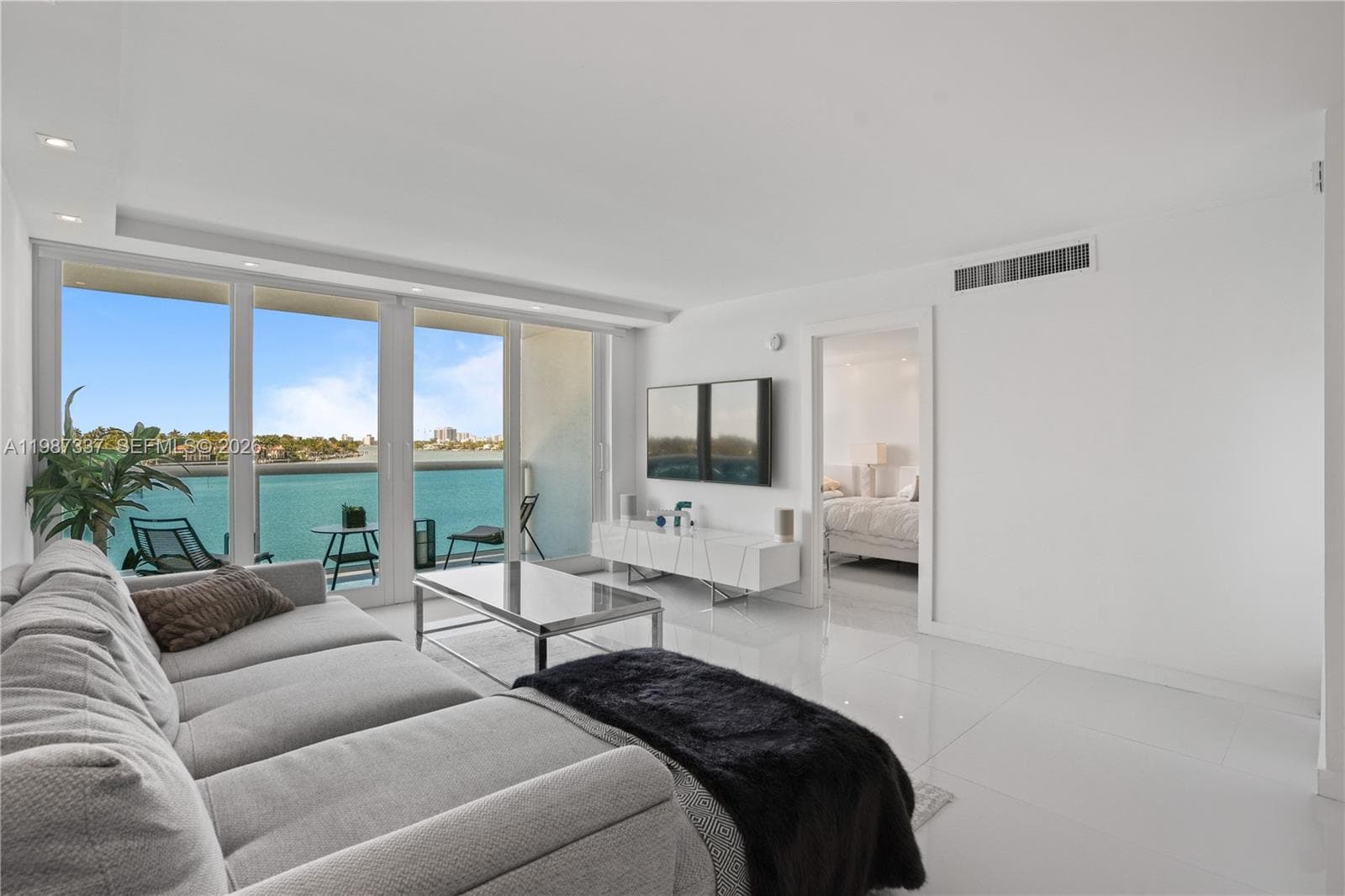 AQUASOL CONDO · #5M in Miami Beach - Photo 6