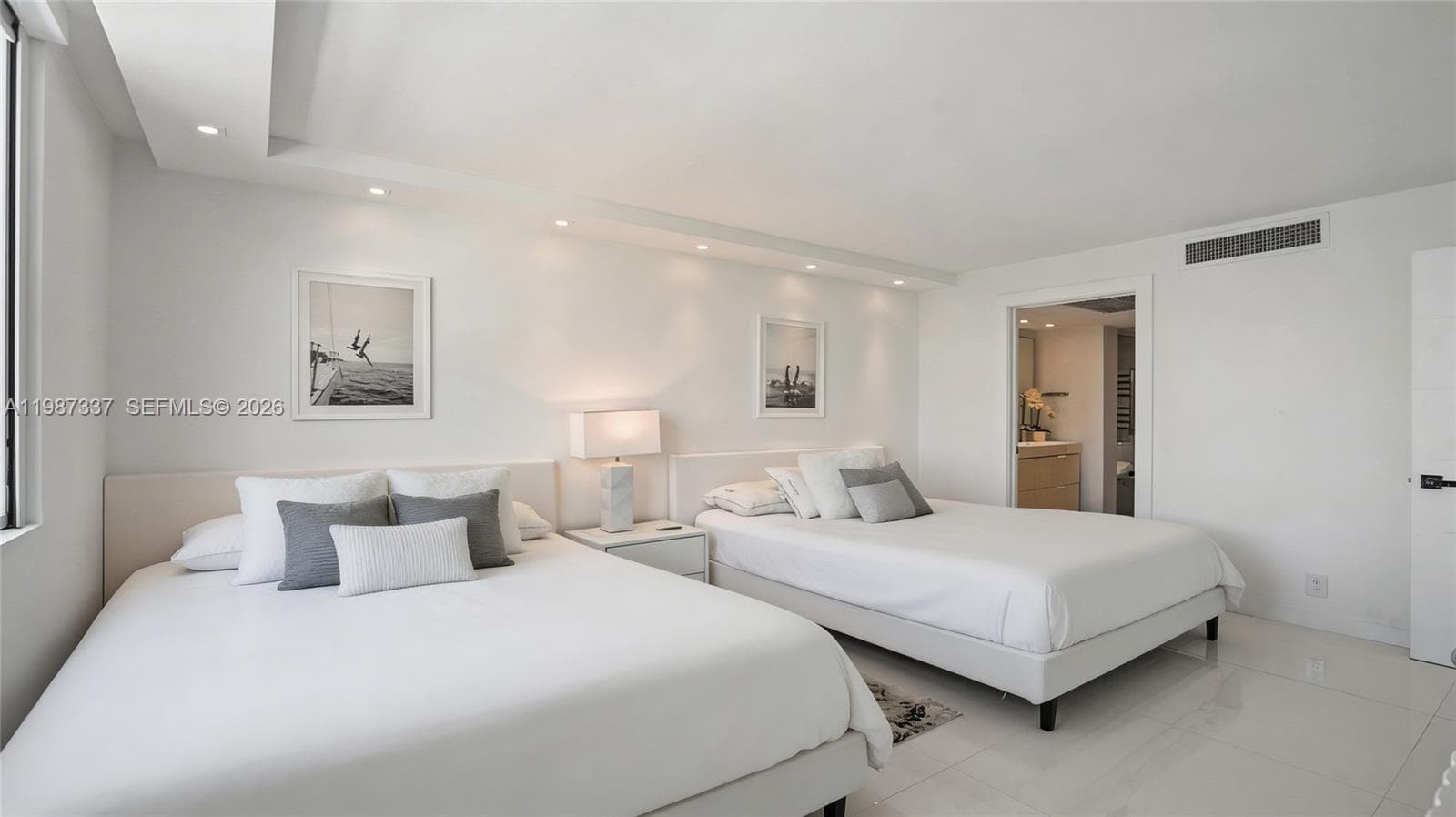 AQUASOL CONDO · #5M in Miami Beach - Photo 22