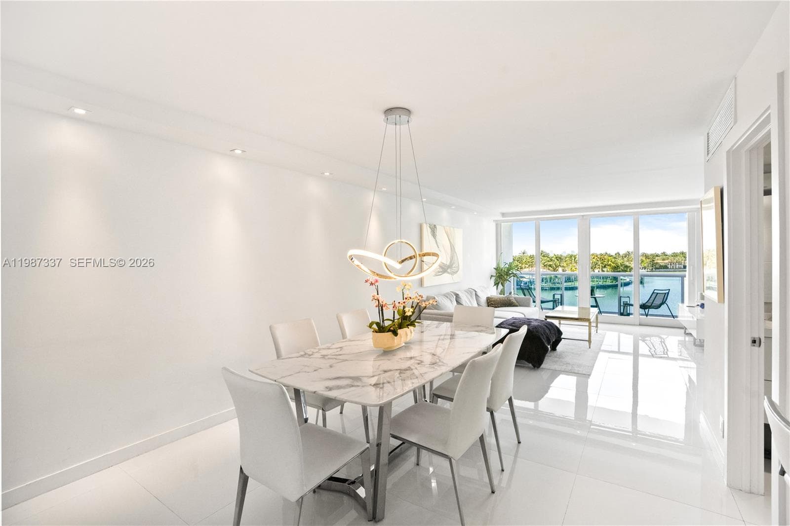 AQUASOL CONDO · #5M in Miami Beach - Photo 3