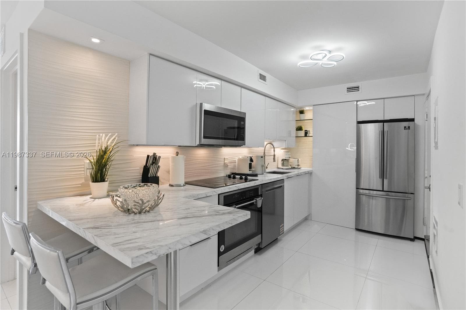 AQUASOL CONDO · #5M in Miami Beach - Photo 5