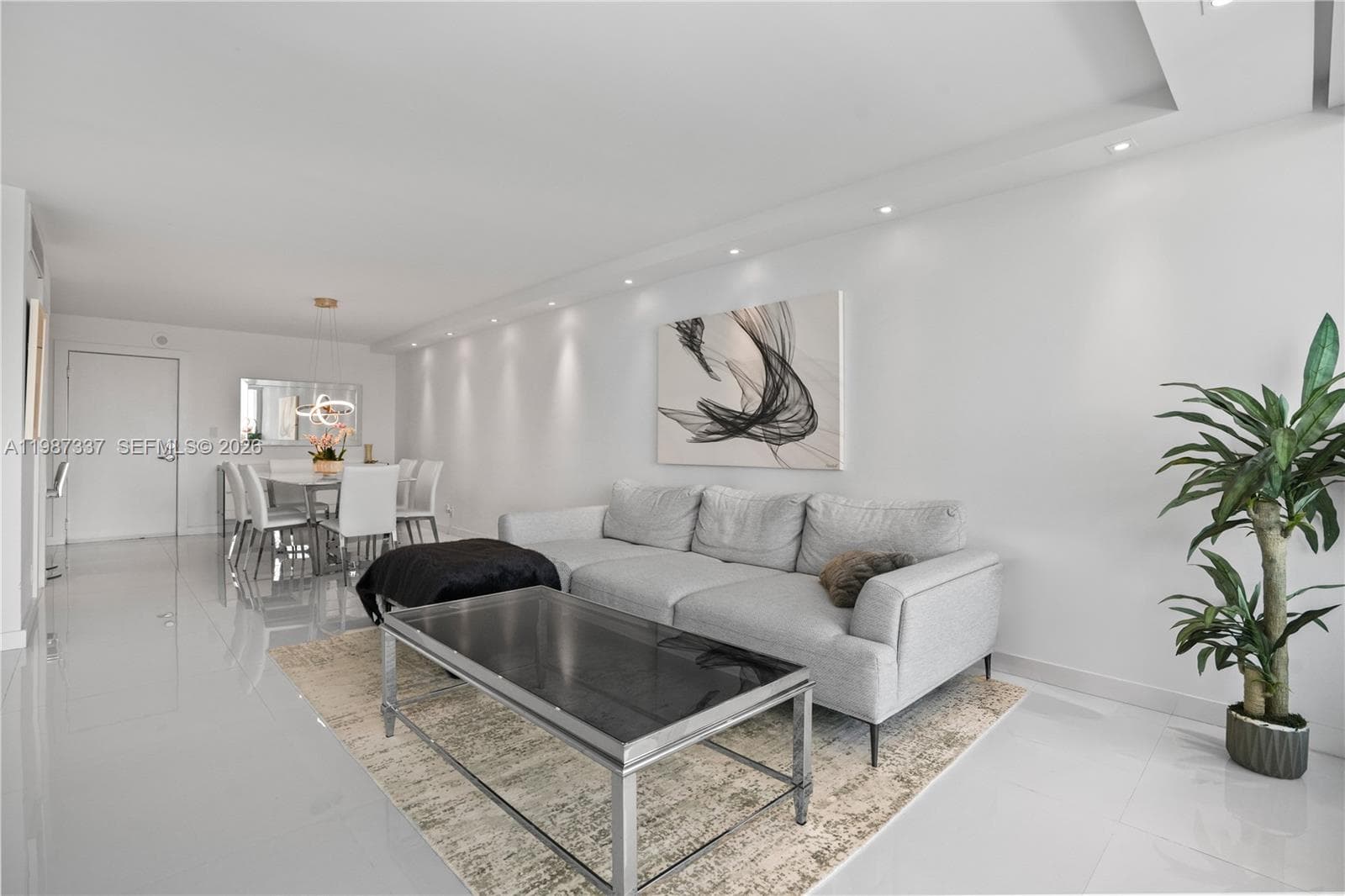 AQUASOL CONDO · #5M in Miami Beach - Photo 10