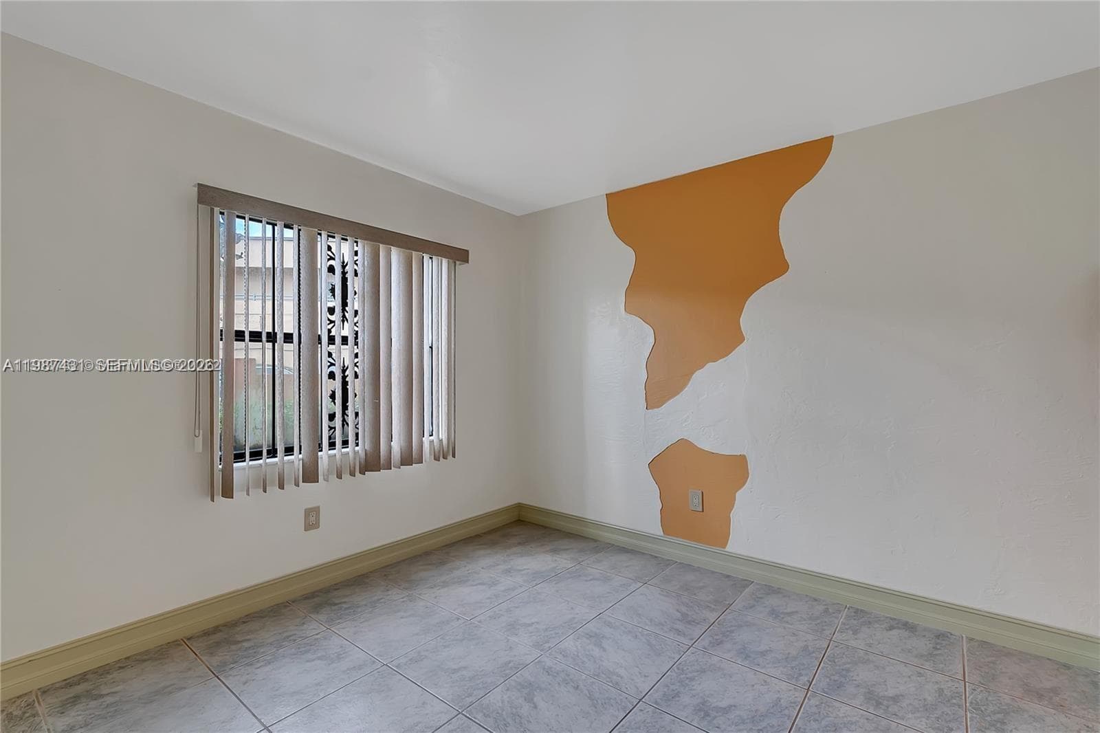 LAGO GRANDE · #58-12 in Hialeah - Photo 20