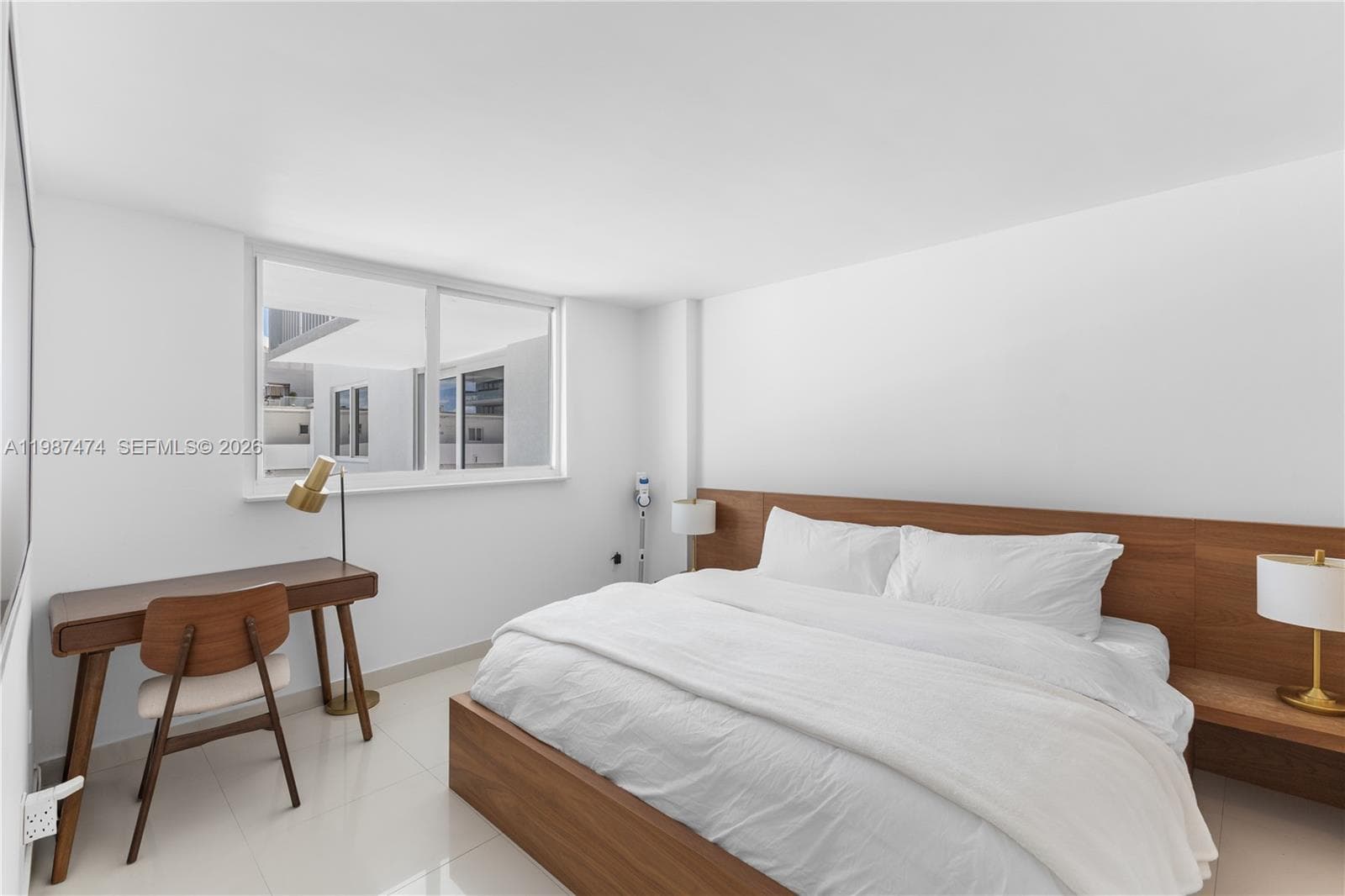 OCEAN POINT CONDO · #607 in Miami Beach - Photo 5