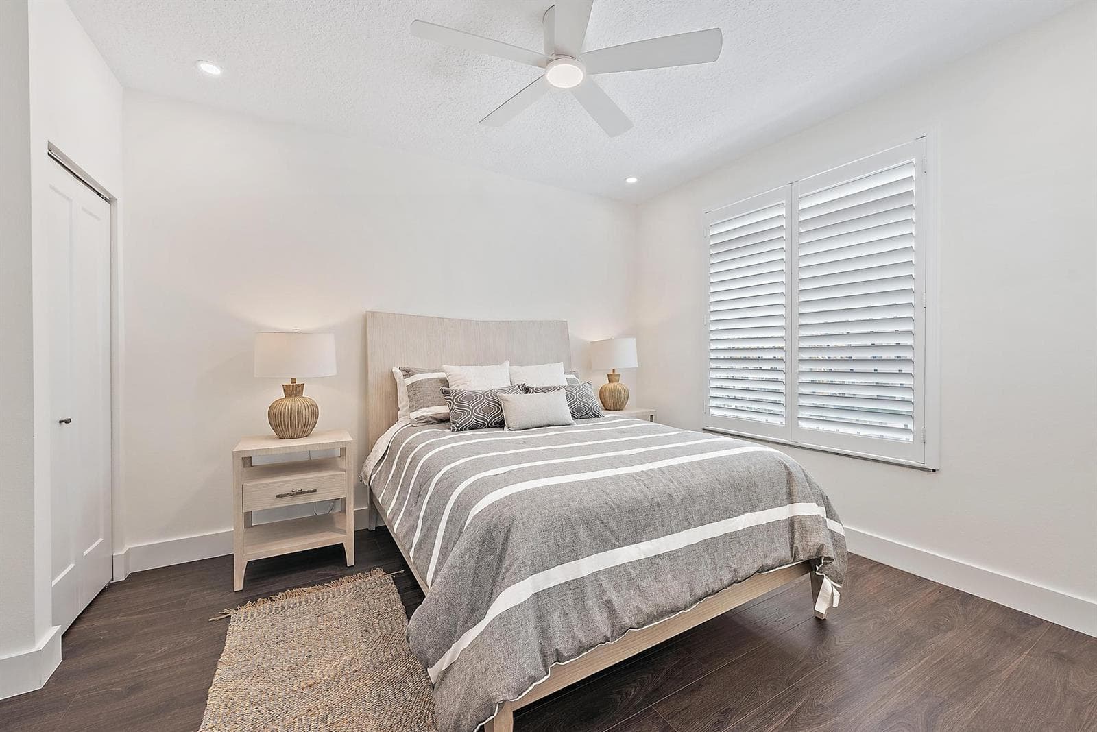 503 Resort Ln-16