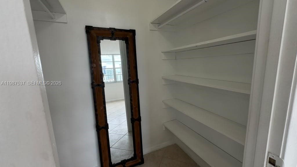 ARLEN HOUSE CONDO · #915 in Sunny Isles Beach - Photo 22