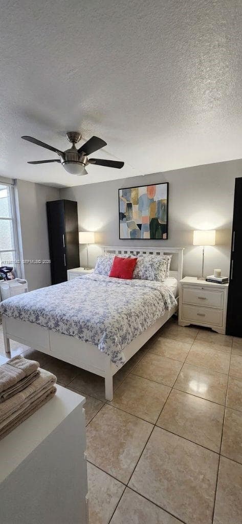 HALF MOON TOWERS CONDO · #206 in Miami - Photo 22