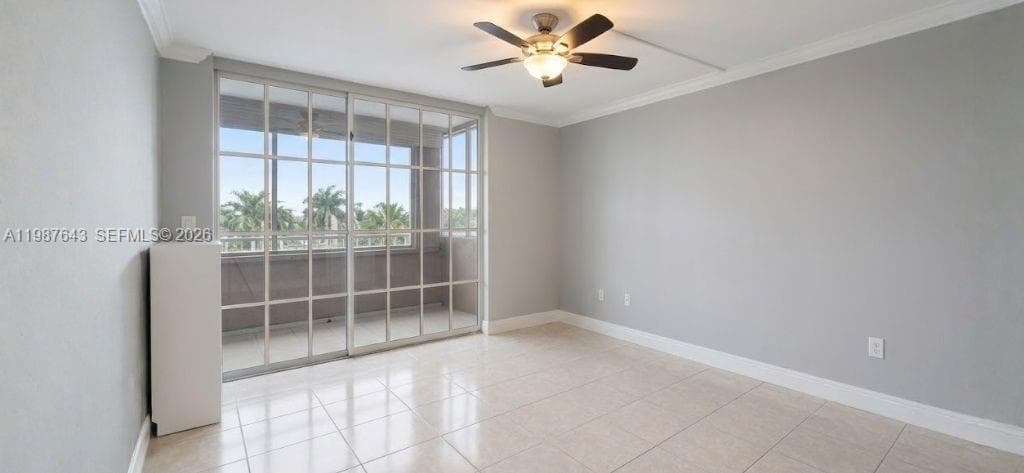 HALF MOON TOWERS CONDO · #206 in Miami - Photo 21