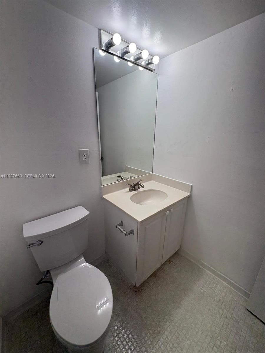 OCEANVIEW BUILDING A COND · #1623 in Sunny Isles Beach - Photo 16