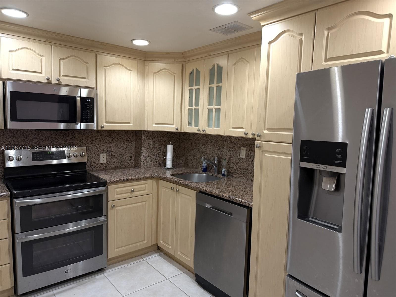 ARLEN HOUSE EAST CONDO · #528 in Sunny Isles Beach - Photo 8