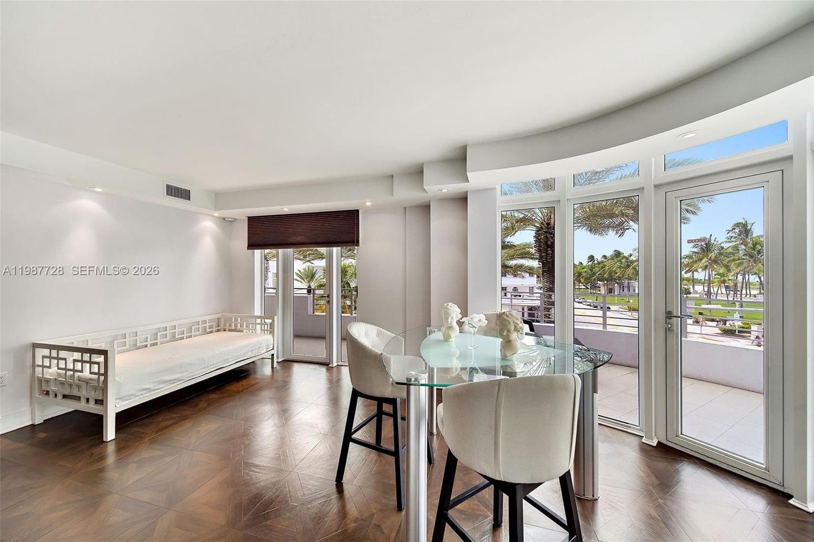 OCEAN FIVE CONDO · #302 in Miami Beach - Photo 7