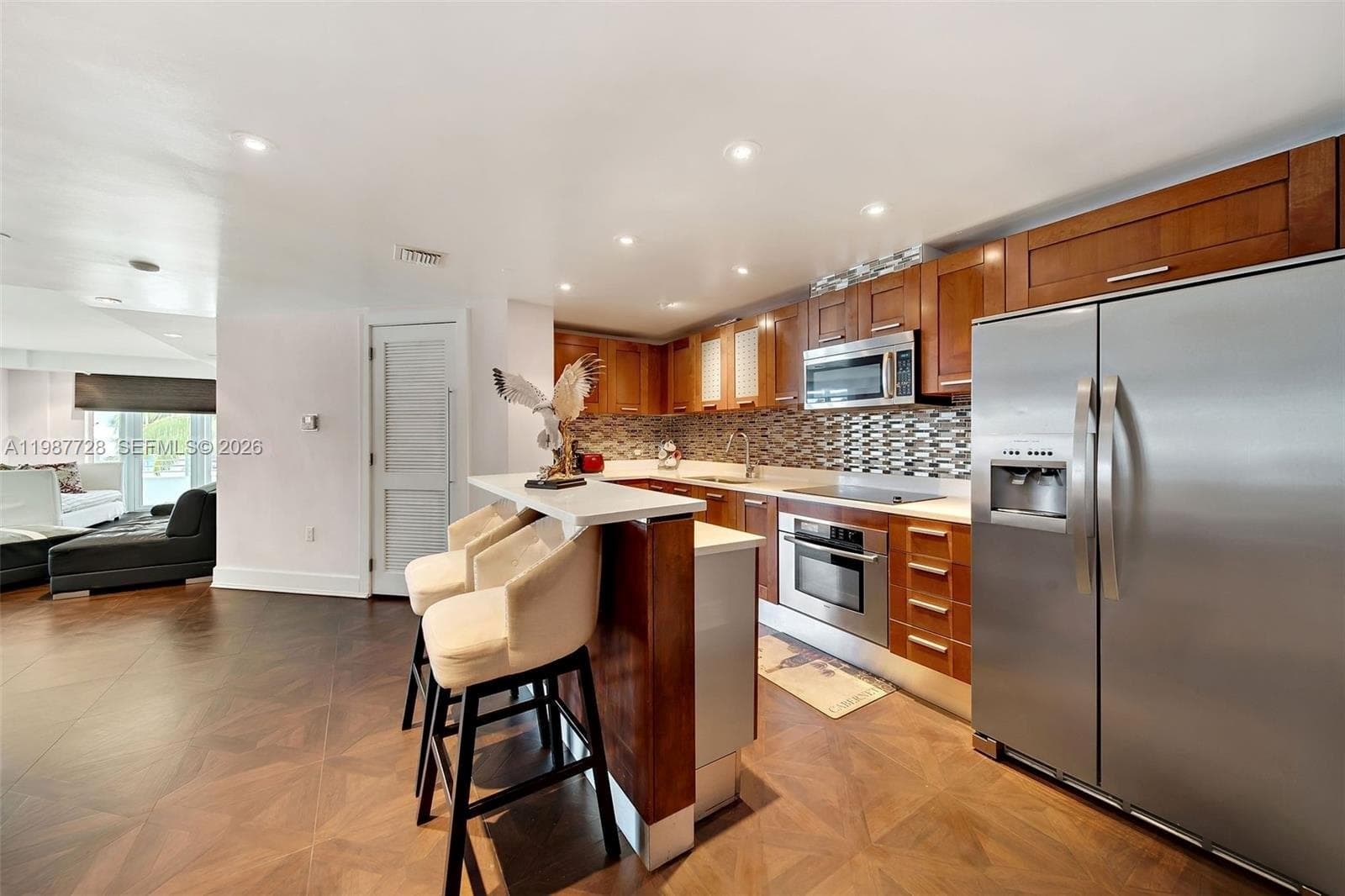 OCEAN FIVE CONDO · #302 in Miami Beach - Photo 3