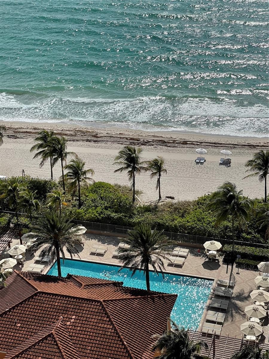 2080 OCEAN DRIVE CONDO · #PH4 in Hallandale Beach - Photo 6