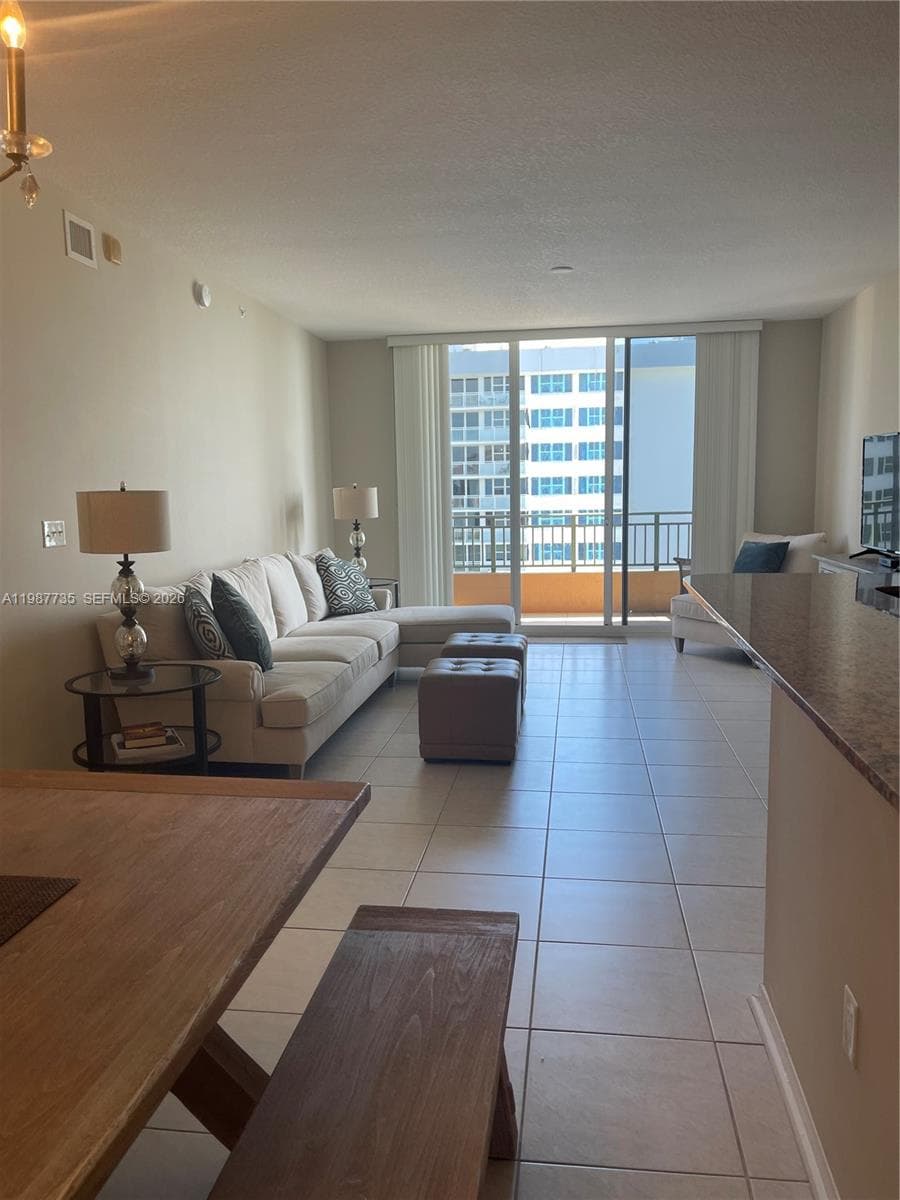 2080 OCEAN DRIVE CONDO · #PH4 in Hallandale Beach - Photo 14