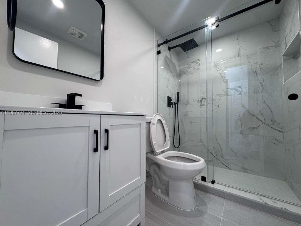 ENVOY APARTMENTS CONDOMIN · #203 in Hallandale Beach - Photo 10