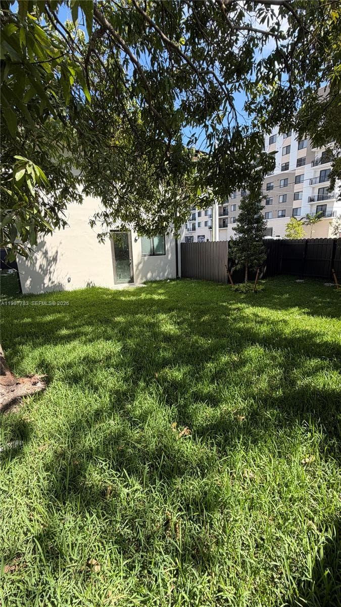 102 PL SW 18340 photo 5