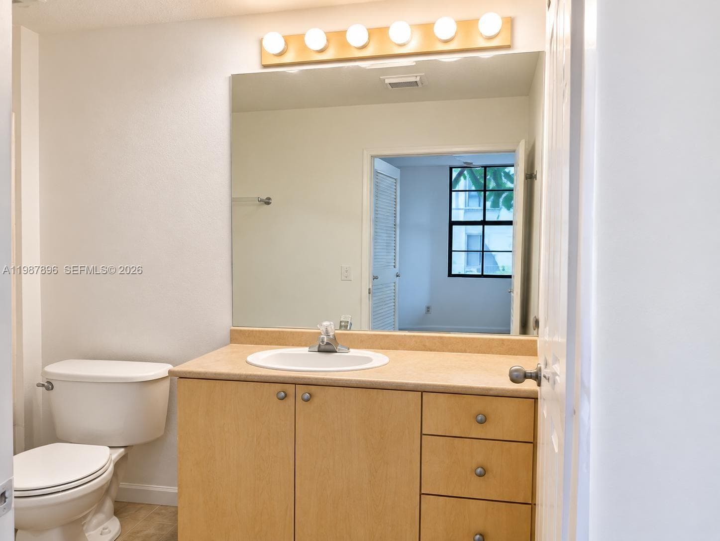 REGENT PARK CONDO · #111A in Hollywood - Photo 19