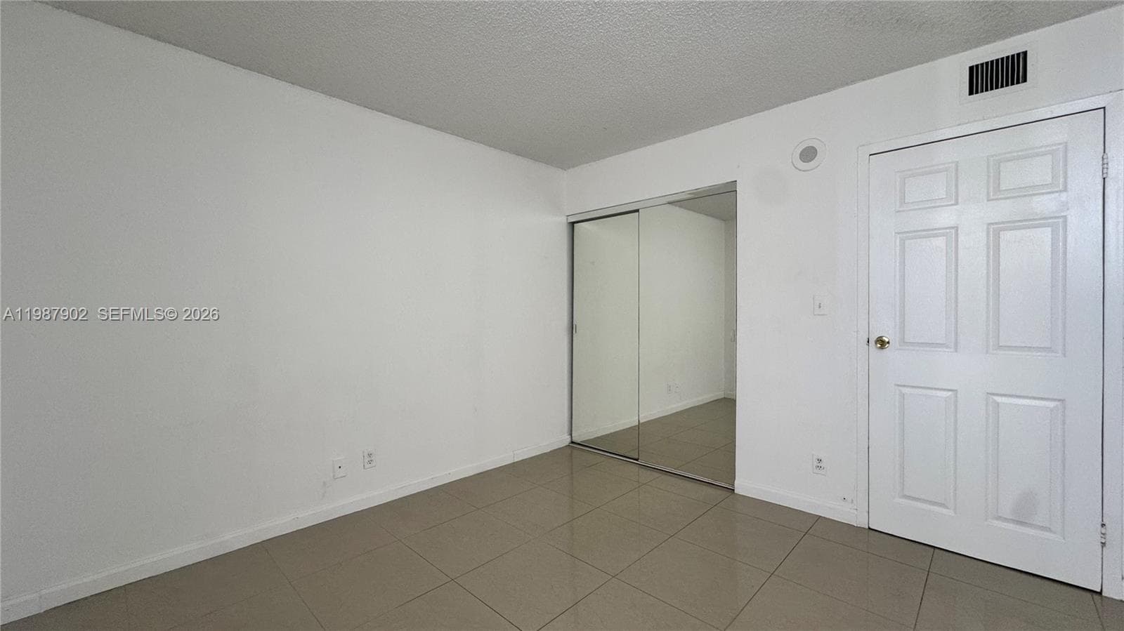 Plaza Of The Americas · #1015 in Sunny Isles Beach - Photo 12