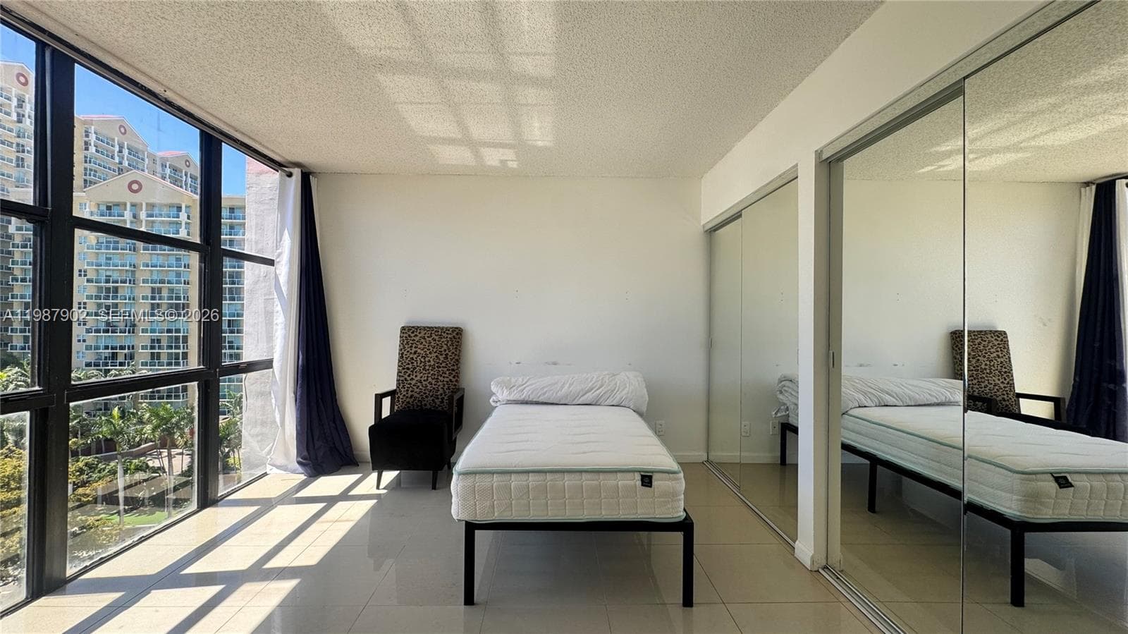 Plaza Of The Americas · #1015 in Sunny Isles Beach - Photo 24