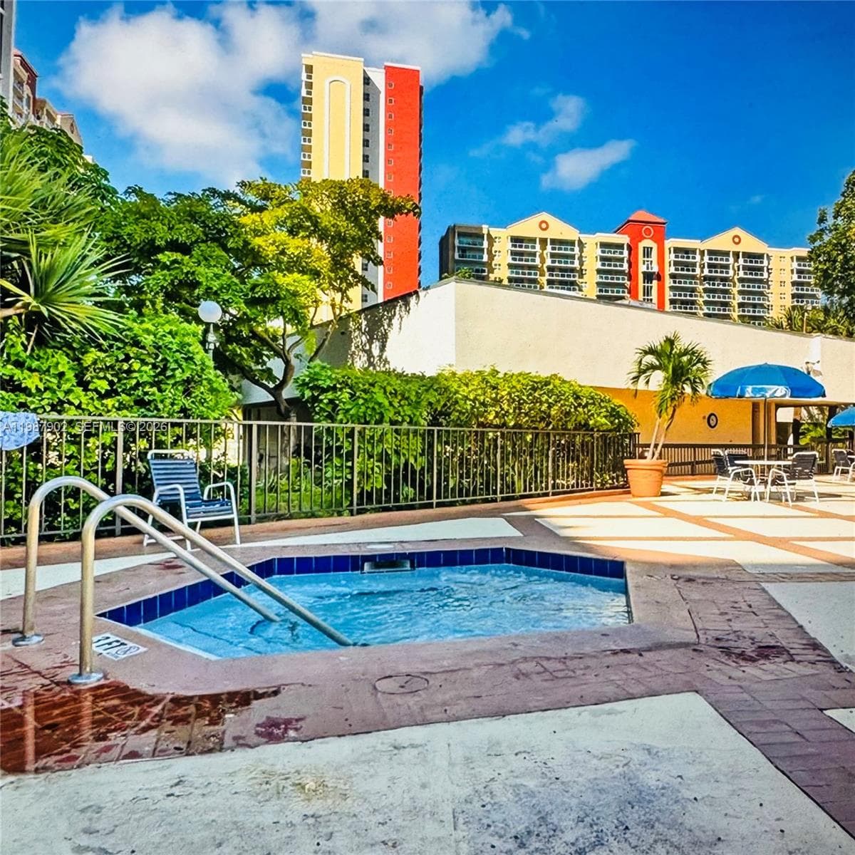 Plaza Of The Americas · #1015 in Sunny Isles Beach - Photo 44