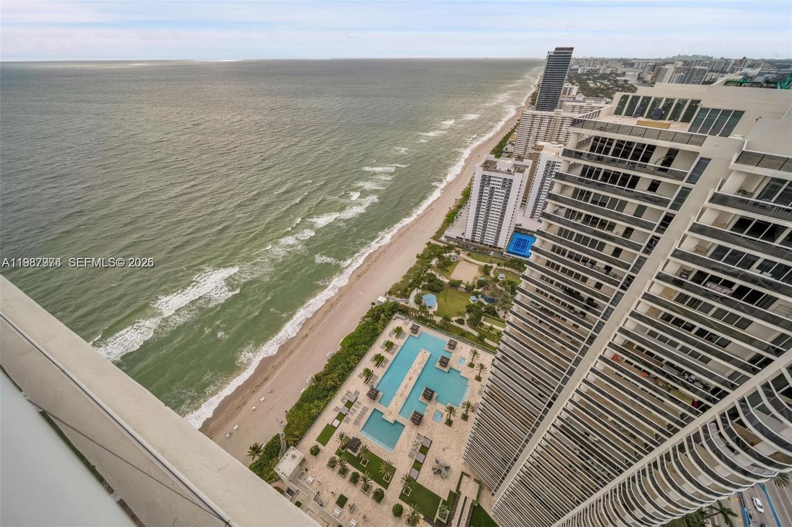 BEACH CLUB TWO CONDO · #4704 in Hallandale Beach - Photo 27