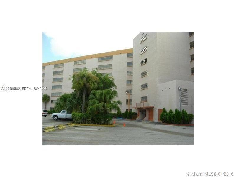 Golfview Club · #205 in Miami - Photo 1