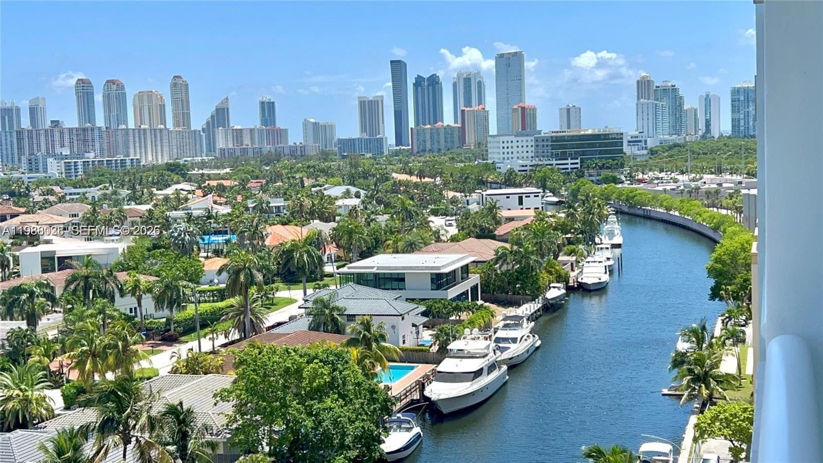 STRATFORD HOUSE CONDO · #1007 in North Miami Beach - Photo 3