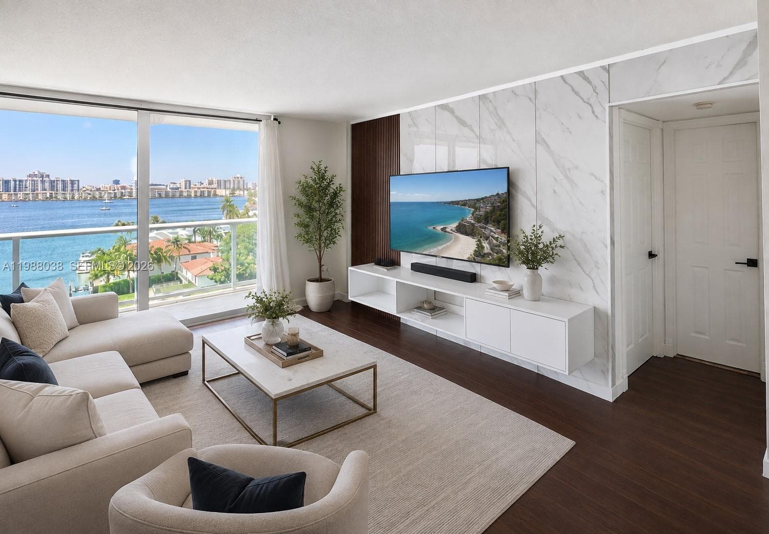STRATFORD HOUSE CONDO · #1007 in North Miami Beach - Photo 1
