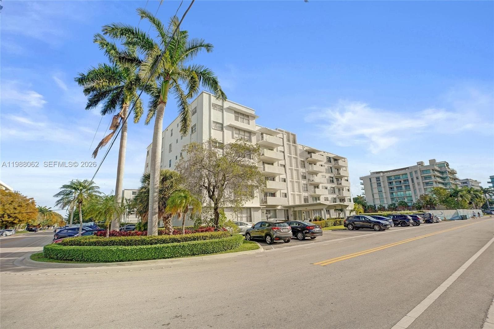 BERKSHIRE HOUSE CONDO · #405 in Bay Harbor Islands - Photo 3