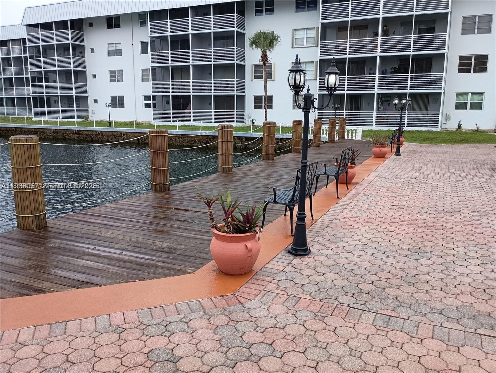 Eden Isles Condo · #310 in North Miami Beach - Photo 9