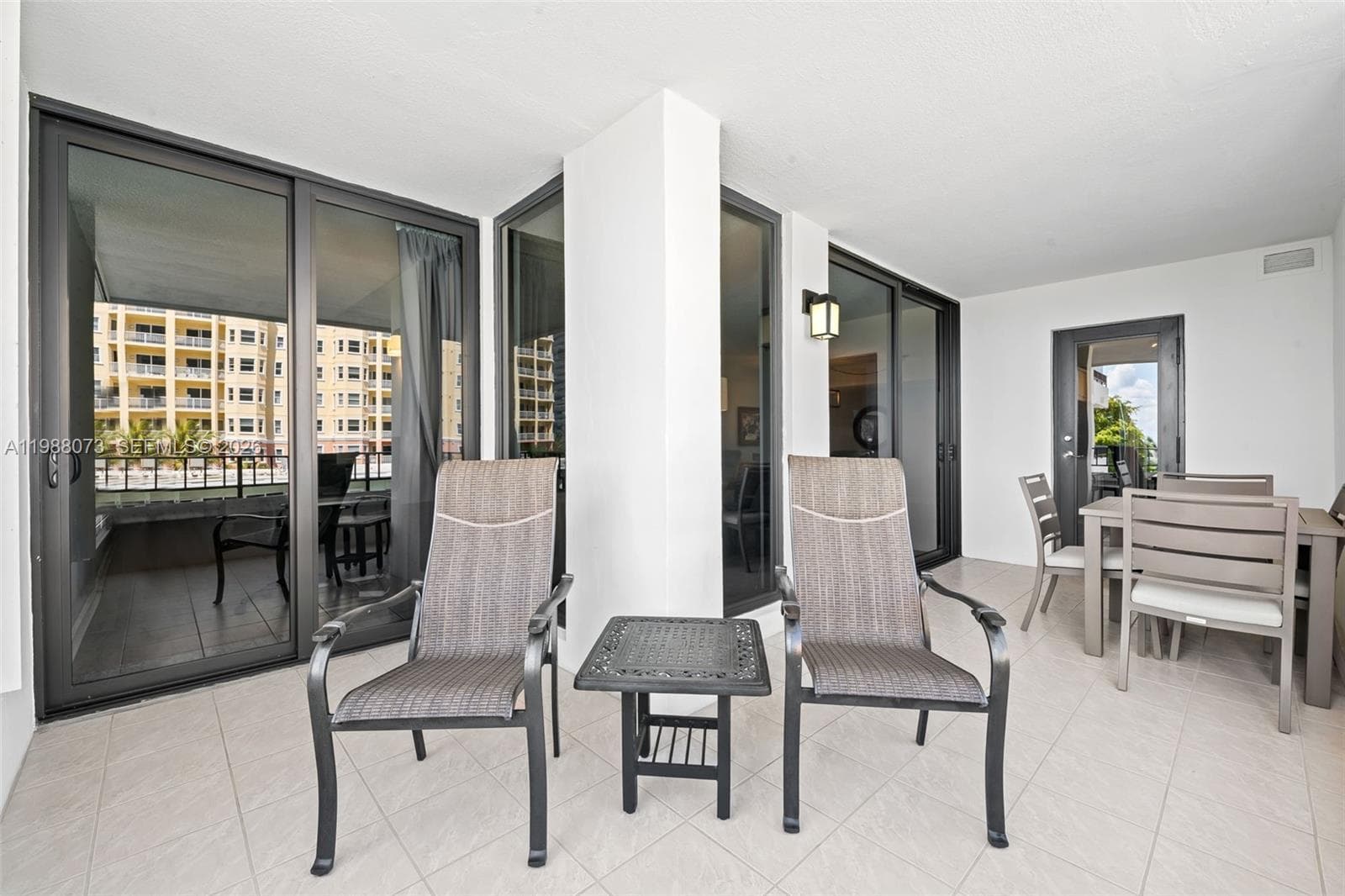 EMERALD TOWER · #407 in Pompano Beach - Photo 22