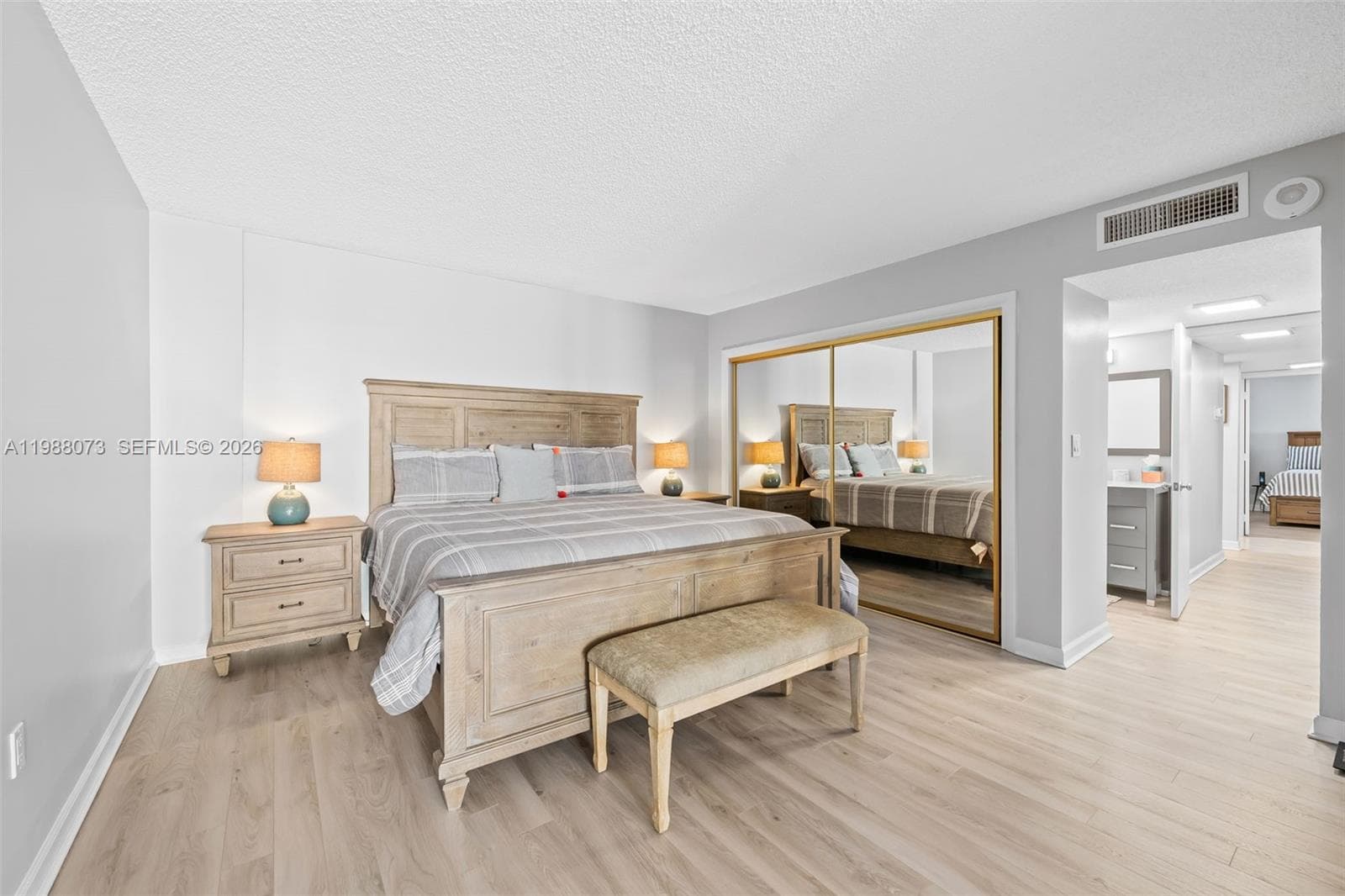 EMERALD TOWER · #407 in Pompano Beach - Photo 10