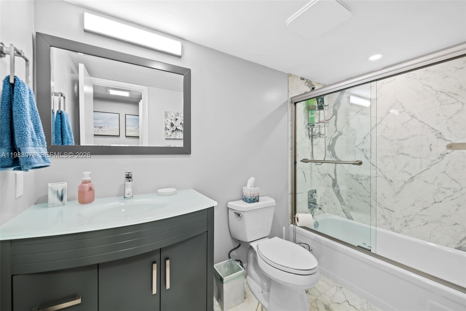 EMERALD TOWER · #407 in Pompano Beach - Photo 18