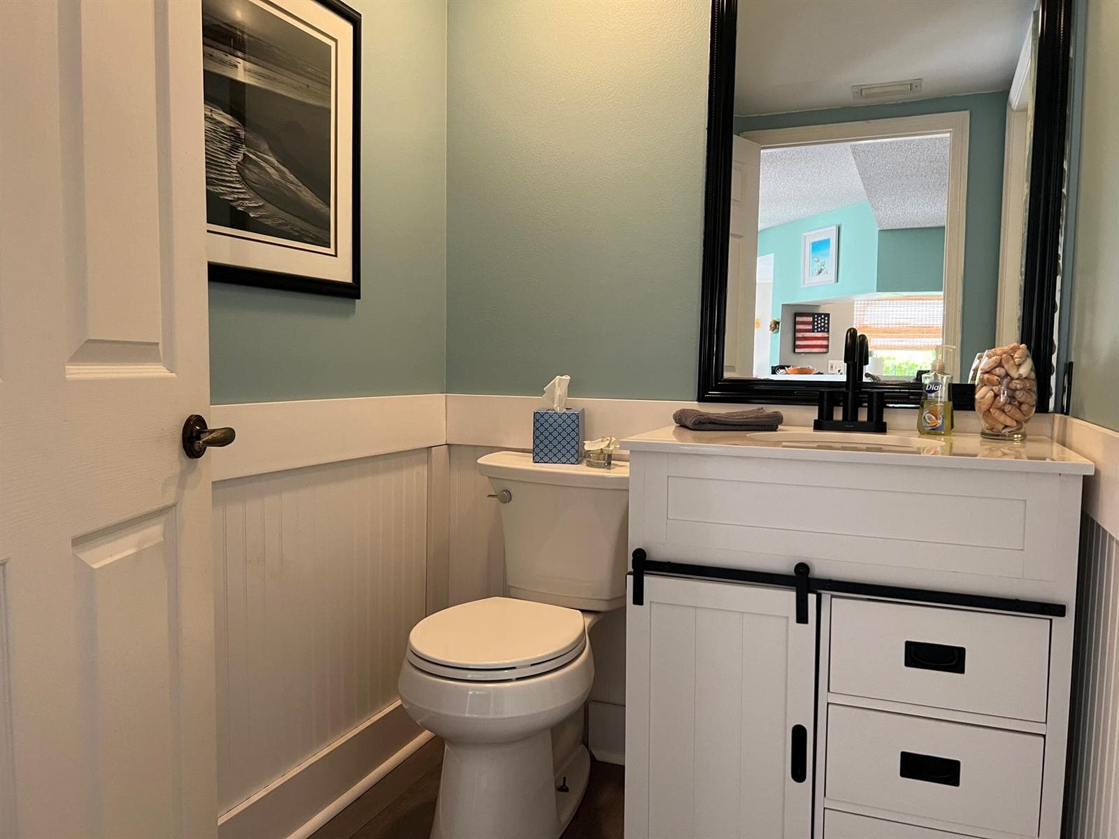 9B2300FC-DD53-43ED-BDF1-02DB8F2679D8