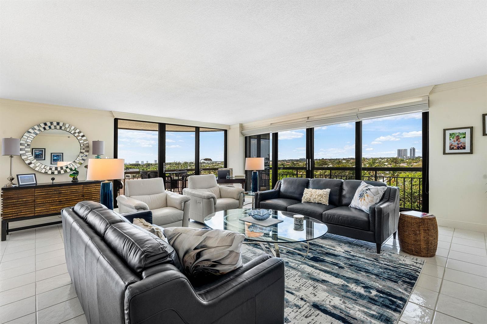007-4100NorthOceanDrive-504-RivieraBeach