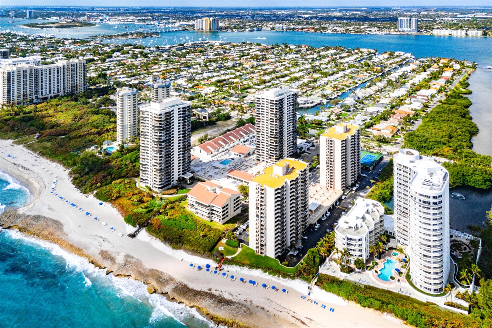 057-4100NorthOceanDrive-504-RivieraBeach