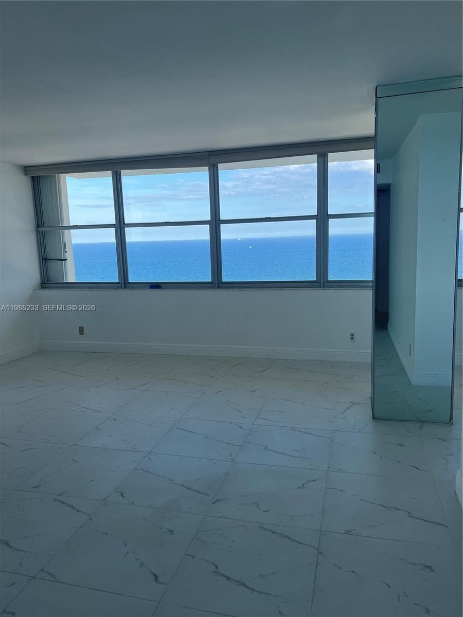 POMPANO BEACH CLUB CONDO · #27-01 in Pompano Beach - Photo 3