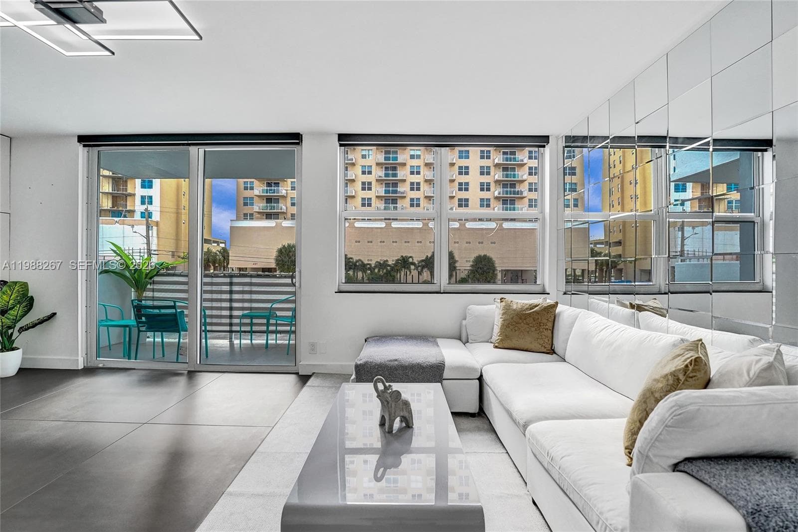 Golden Isles Yacht Club · #201 in Hallandale Beach - Photo 16