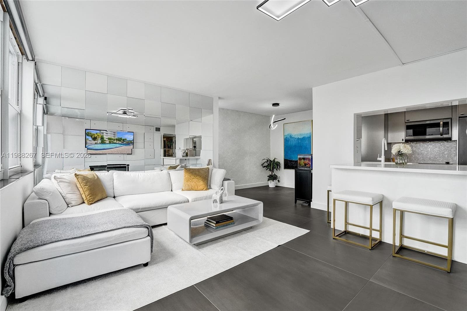 Golden Isles Yacht Club · #201 in Hallandale Beach - Photo 1