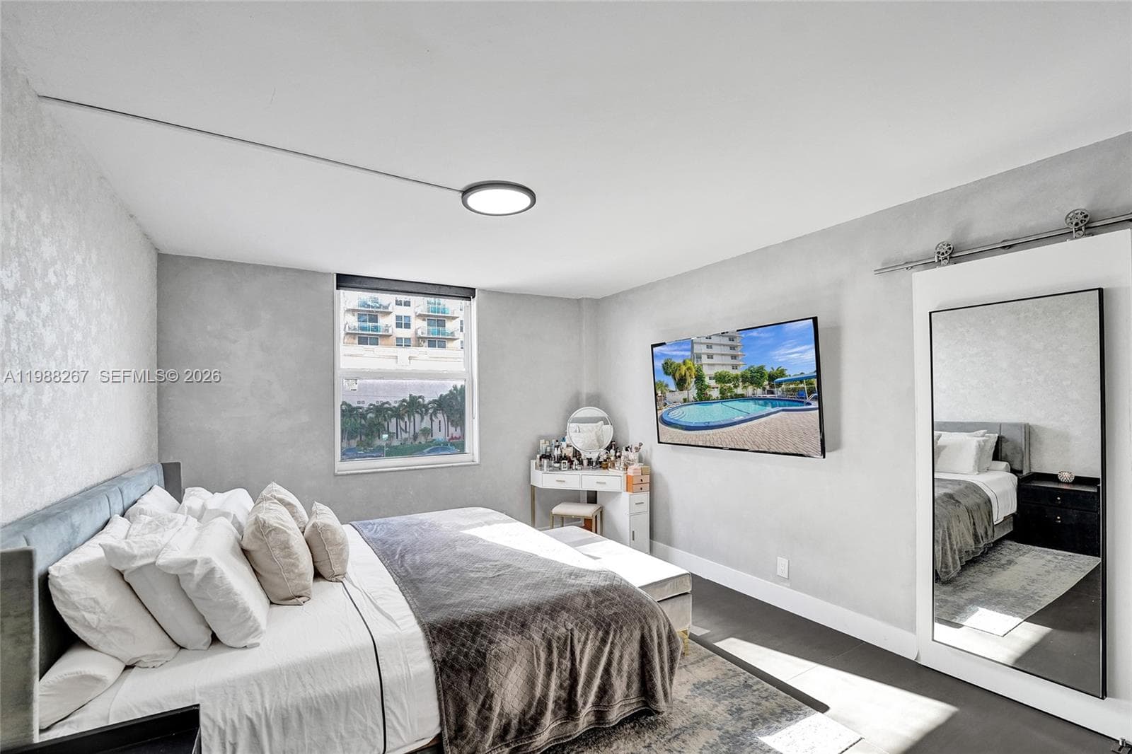 Golden Isles Yacht Club · #201 in Hallandale Beach - Photo 29