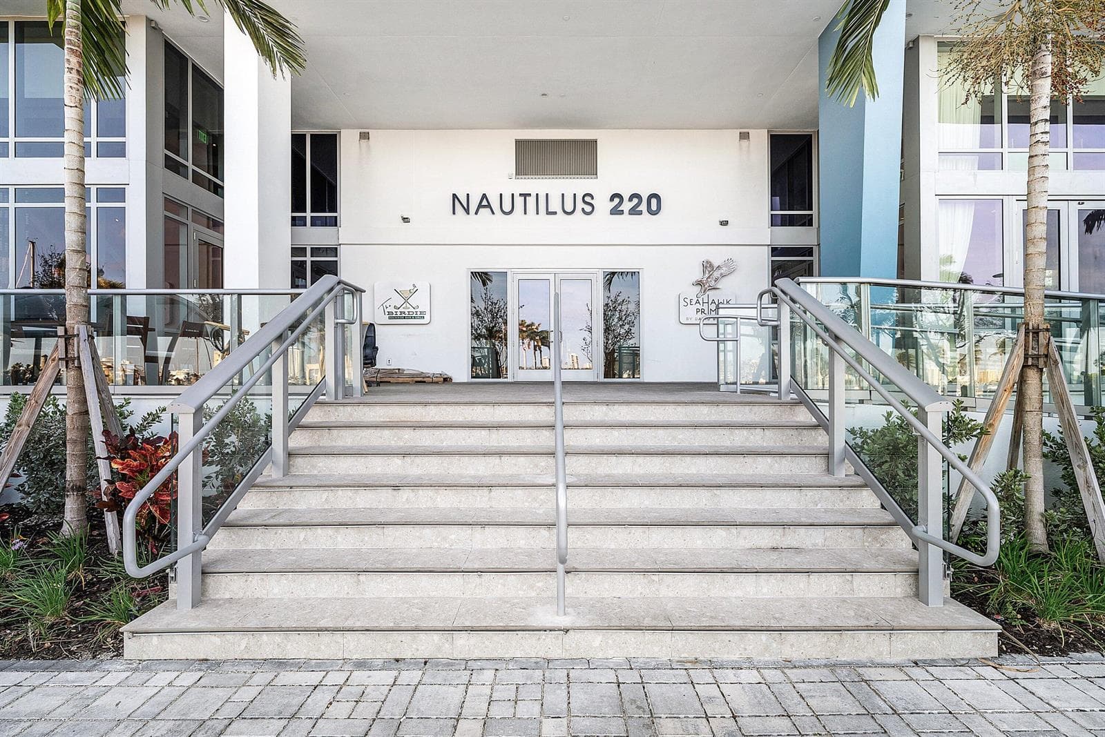 Nautilus 220
