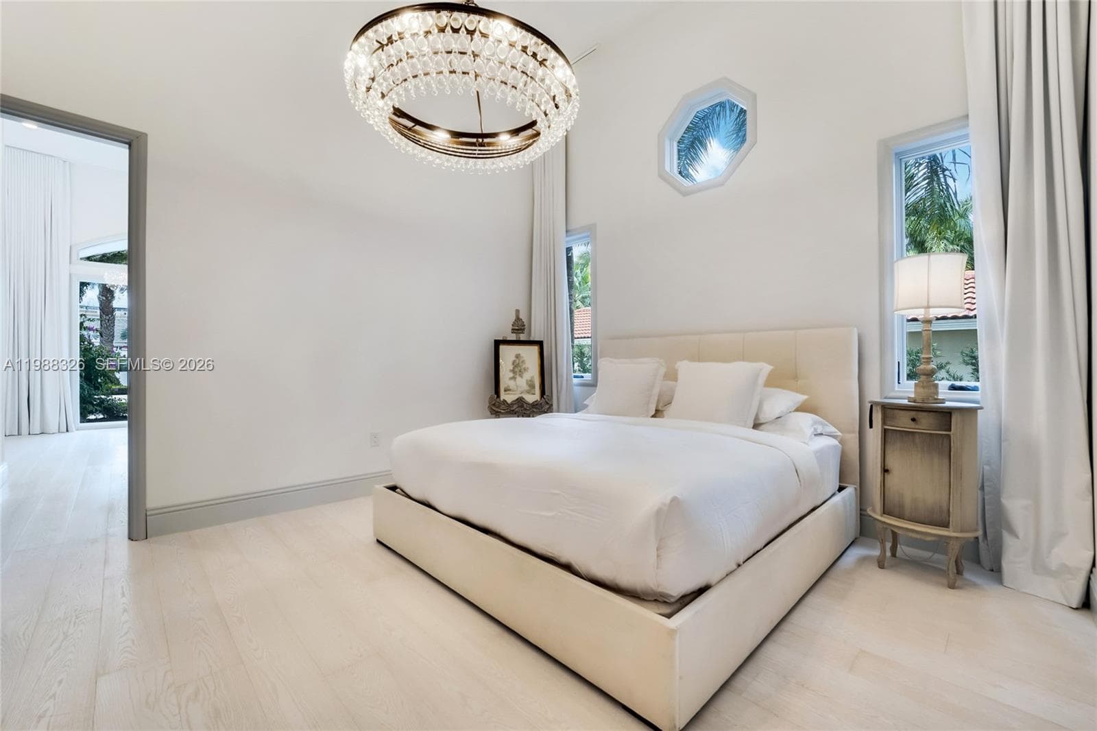 100 Palm Ave photo 23