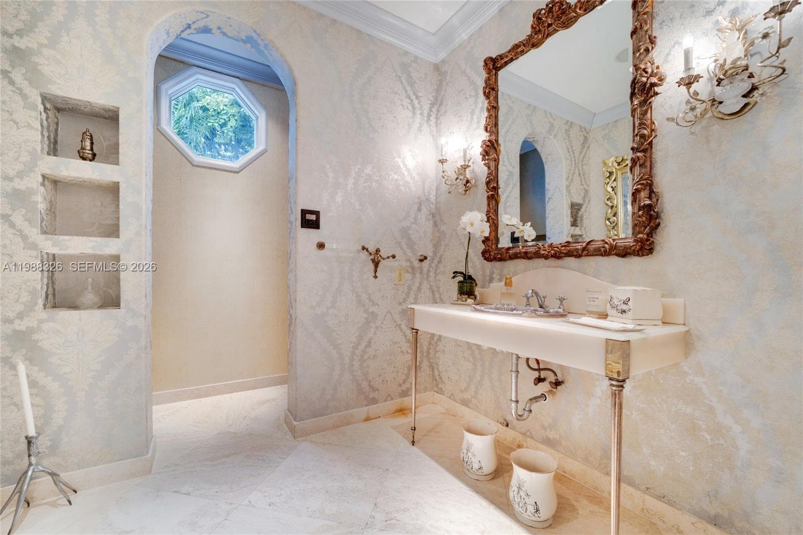 100 Palm Ave photo 22