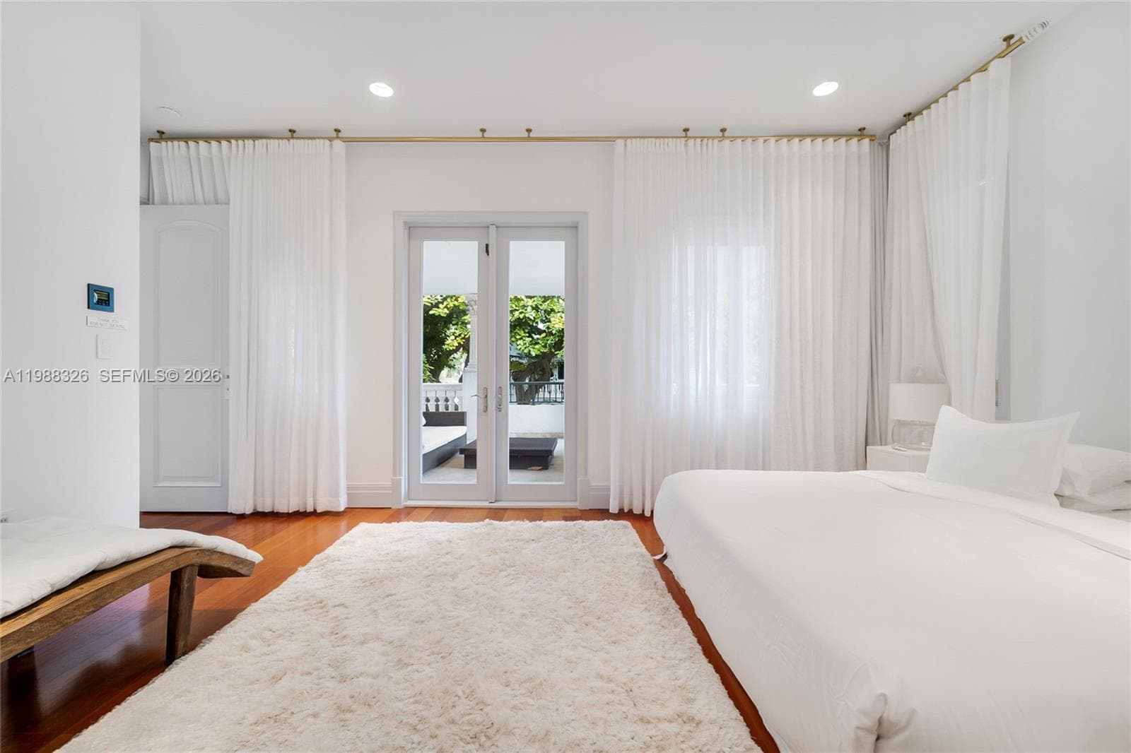 100 Palm Ave photo 29