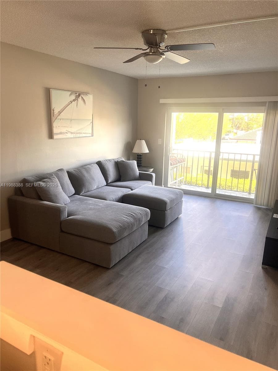 LADO DEL RIO CONDO · #214 in Pompano Beach - Photo 7
