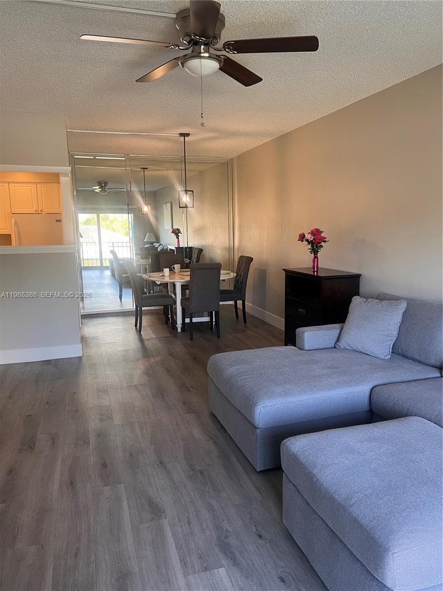 LADO DEL RIO CONDO · #214 in Pompano Beach - Photo 5