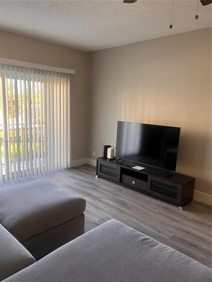 LADO DEL RIO CONDO · #214 in Pompano Beach - Photo 9