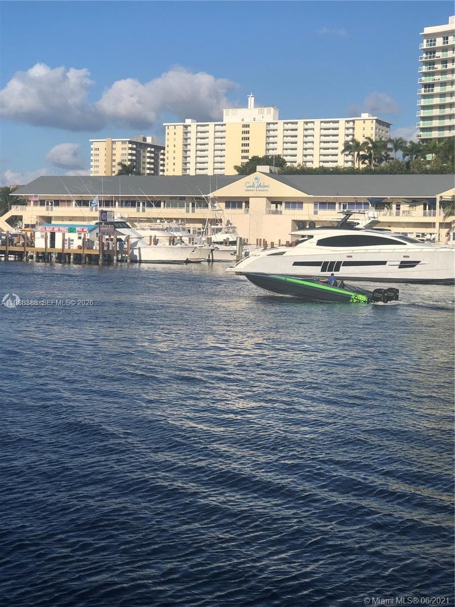 Marina!