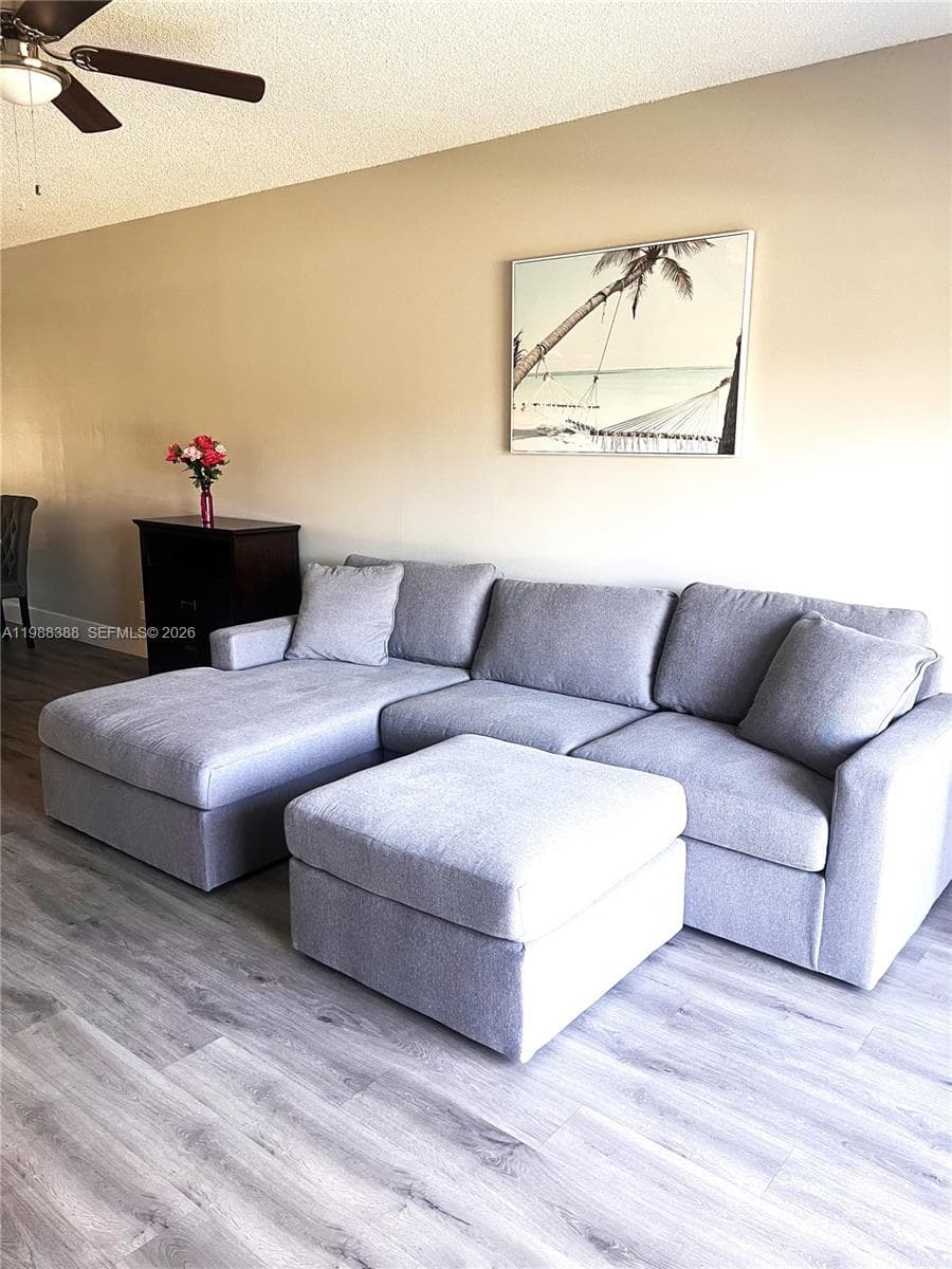 LADO DEL RIO CONDO · #214 in Pompano Beach - Photo 8
