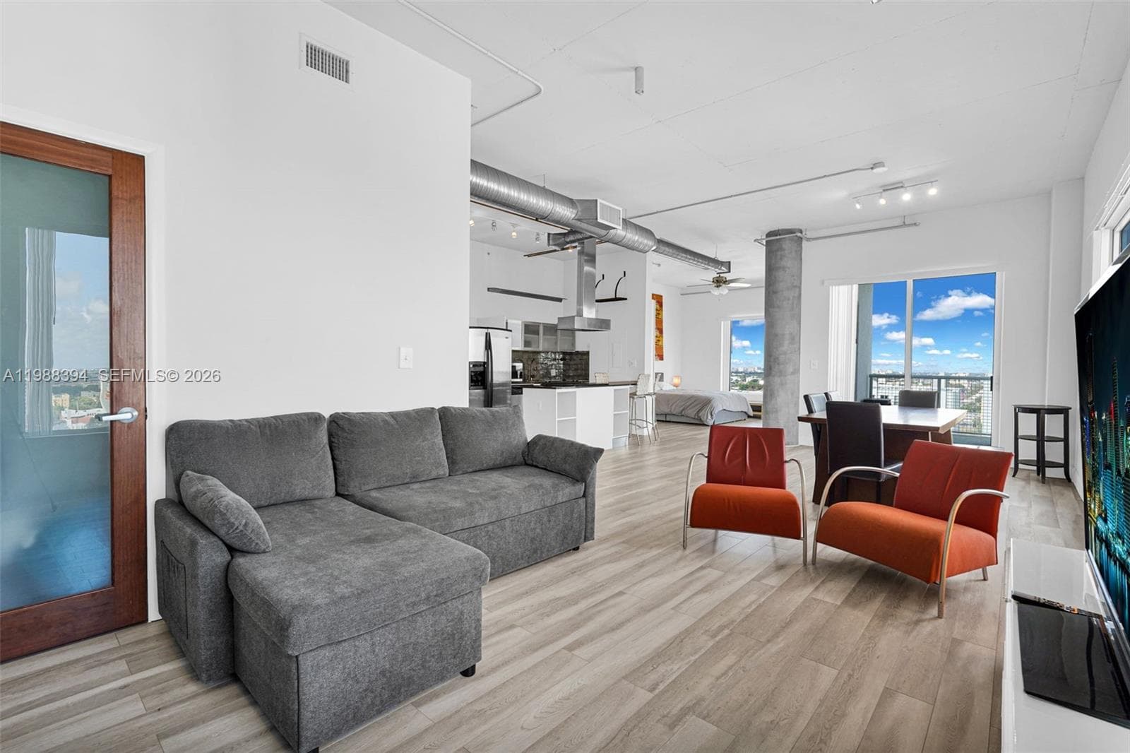 NEO CONDO · #1615 in Miami - Photo 7