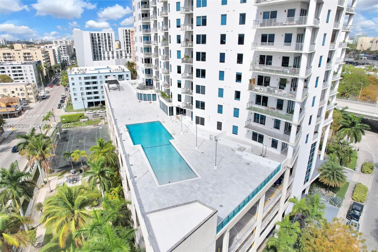 NEO CONDO · #1615 in Miami - Photo 24